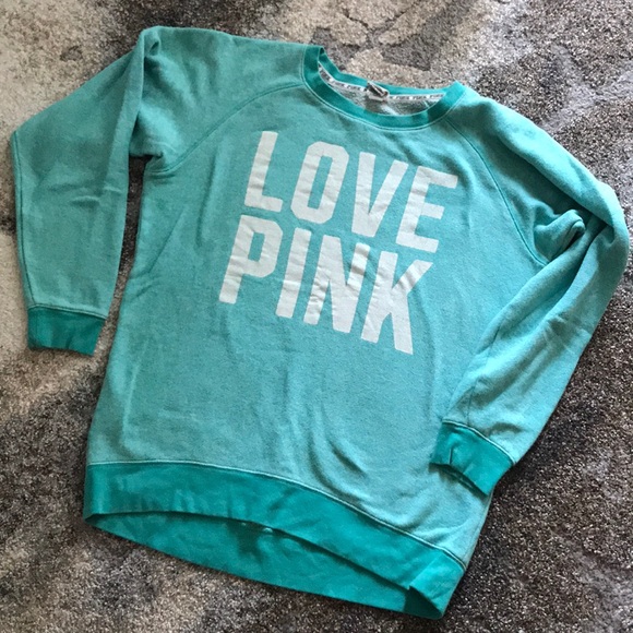 PINK Victoria's Secret Tops - FINAL PRICE DROP Comfy PINK Sweatshirt